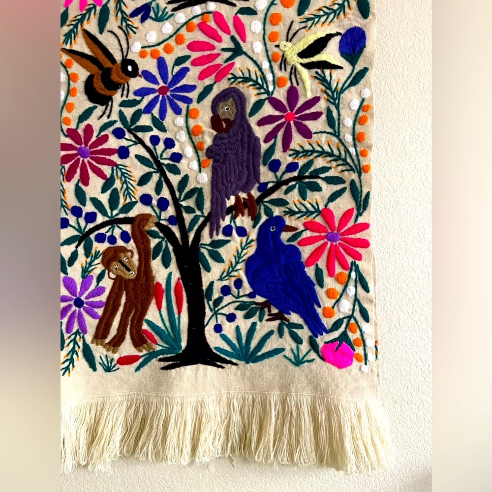 Table Runner Handmade In Oaxaca - Picture 4 of 4